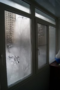 фото как Потеют окна после утепления фасада